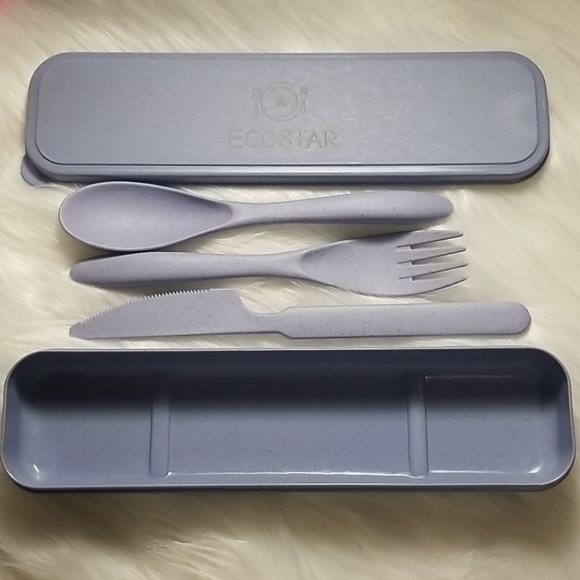 Good Wheat Other - Utensils. 3 pcs. and Container.